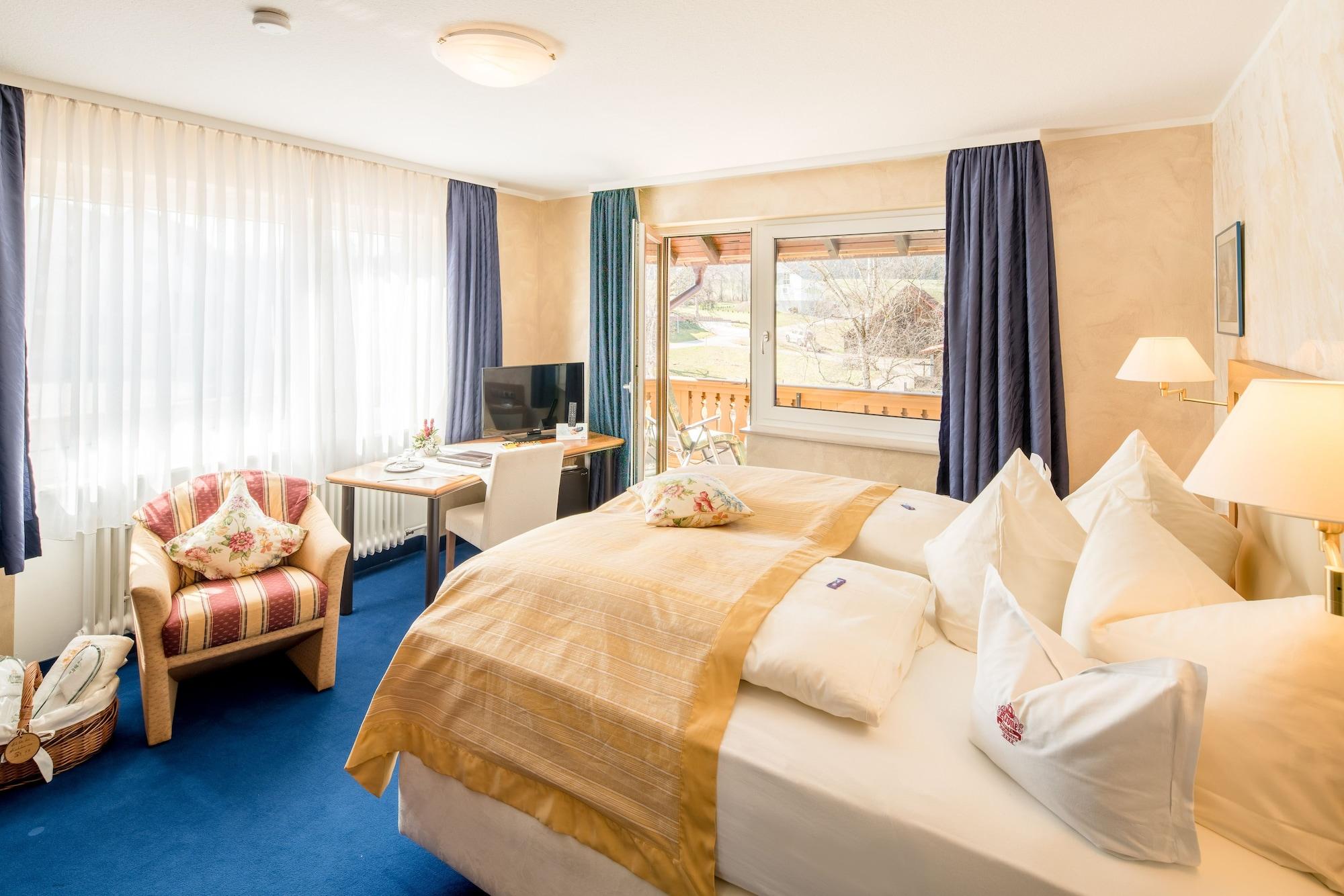 Hotel Krone Igelsberg ฟรอยเดนชตัดท์ ภายนอก รูปภาพ