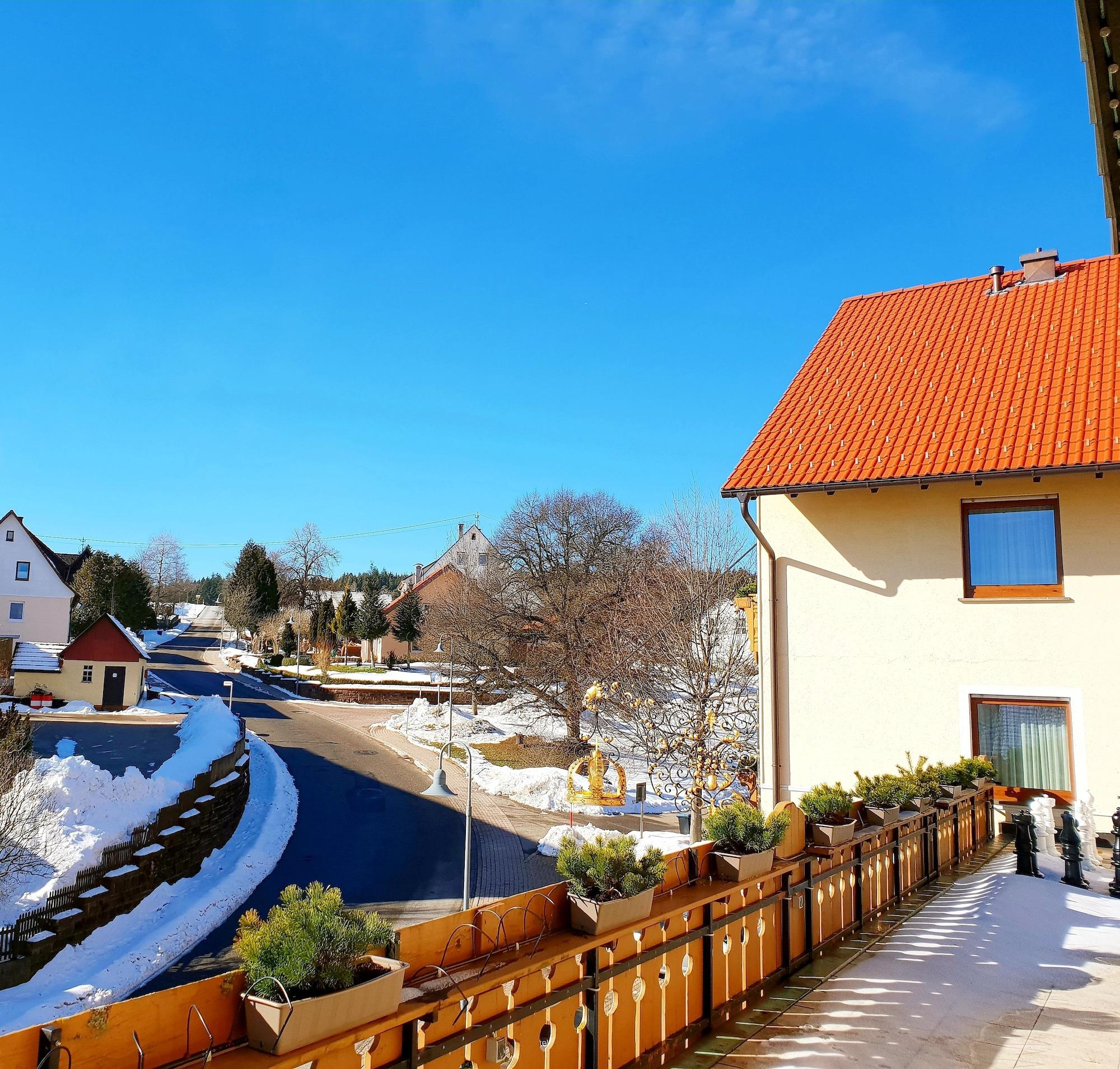 Hotel Krone Igelsberg ฟรอยเดนชตัดท์ ภายนอก รูปภาพ